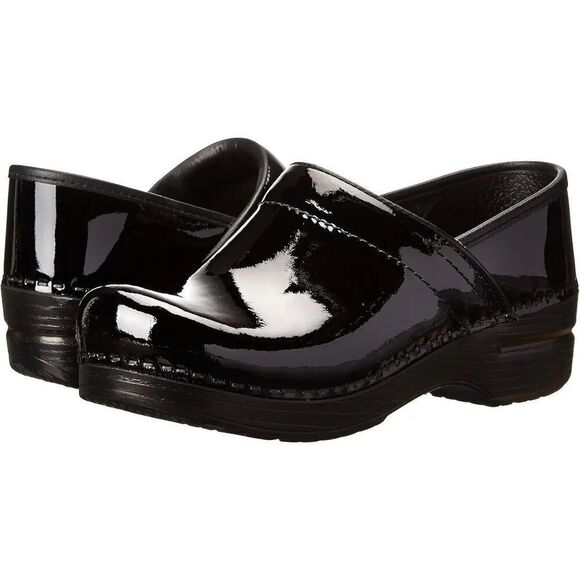 Dansko Professional Clog Black Patent Leather Size 40 WIDE Healthcare Restaurant - Picture 1 of 13